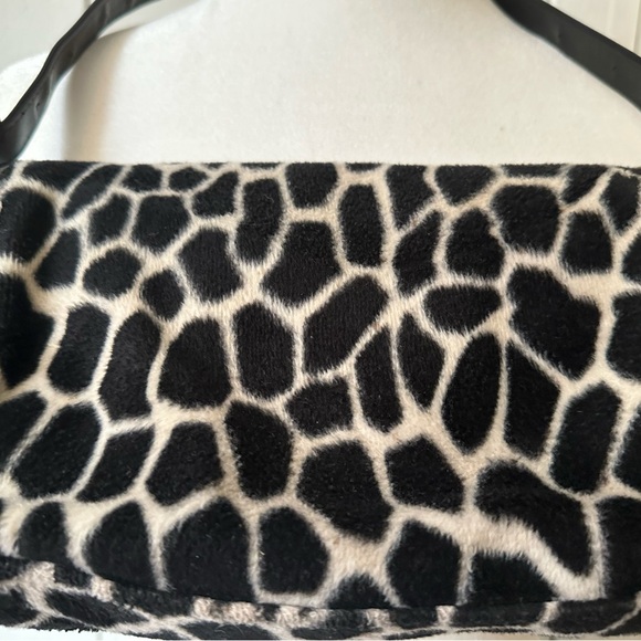 Vintage XOXO Cow print Fendi style purse - Picture 3 of 4